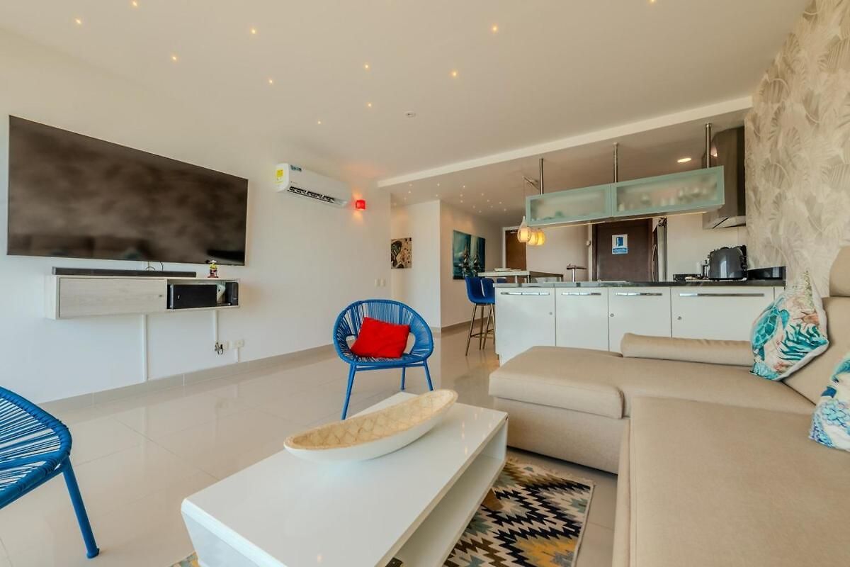 Luxury Ocean View Retreat Pool Jacuzzi & Apartamento Cartagena