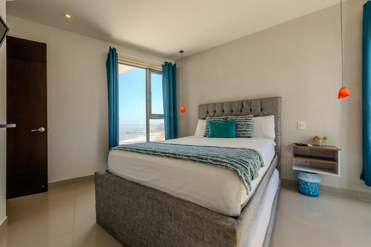 Luxury Ocean View Retreat Pool Jacuzzi & Apartamento Cartagena
