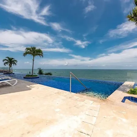 Luxury Ocean View Retreat Pool Jacuzzi & Cartagena